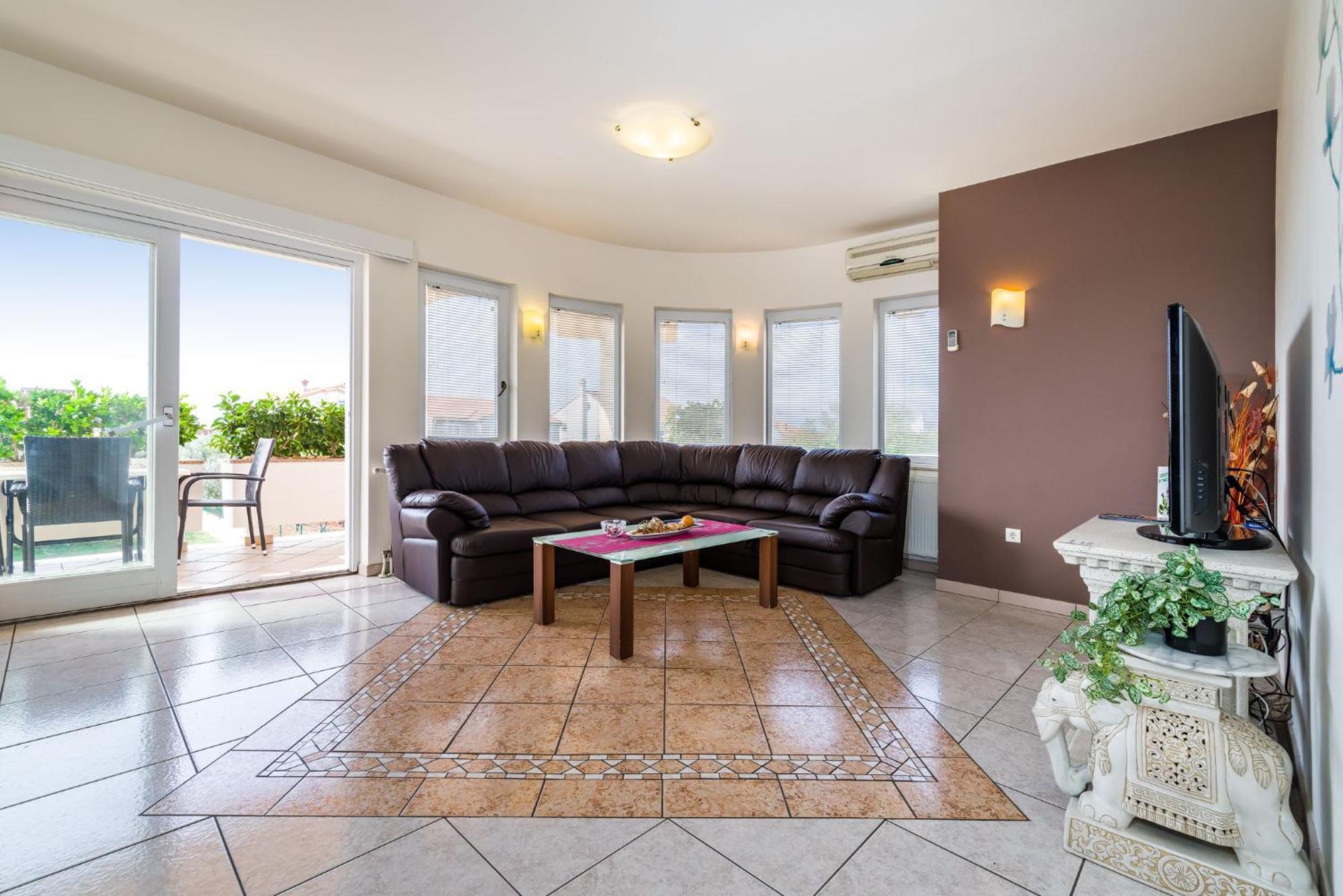 Villa Dalmatina Zadar Mit Pool מראה חיצוני תמונה