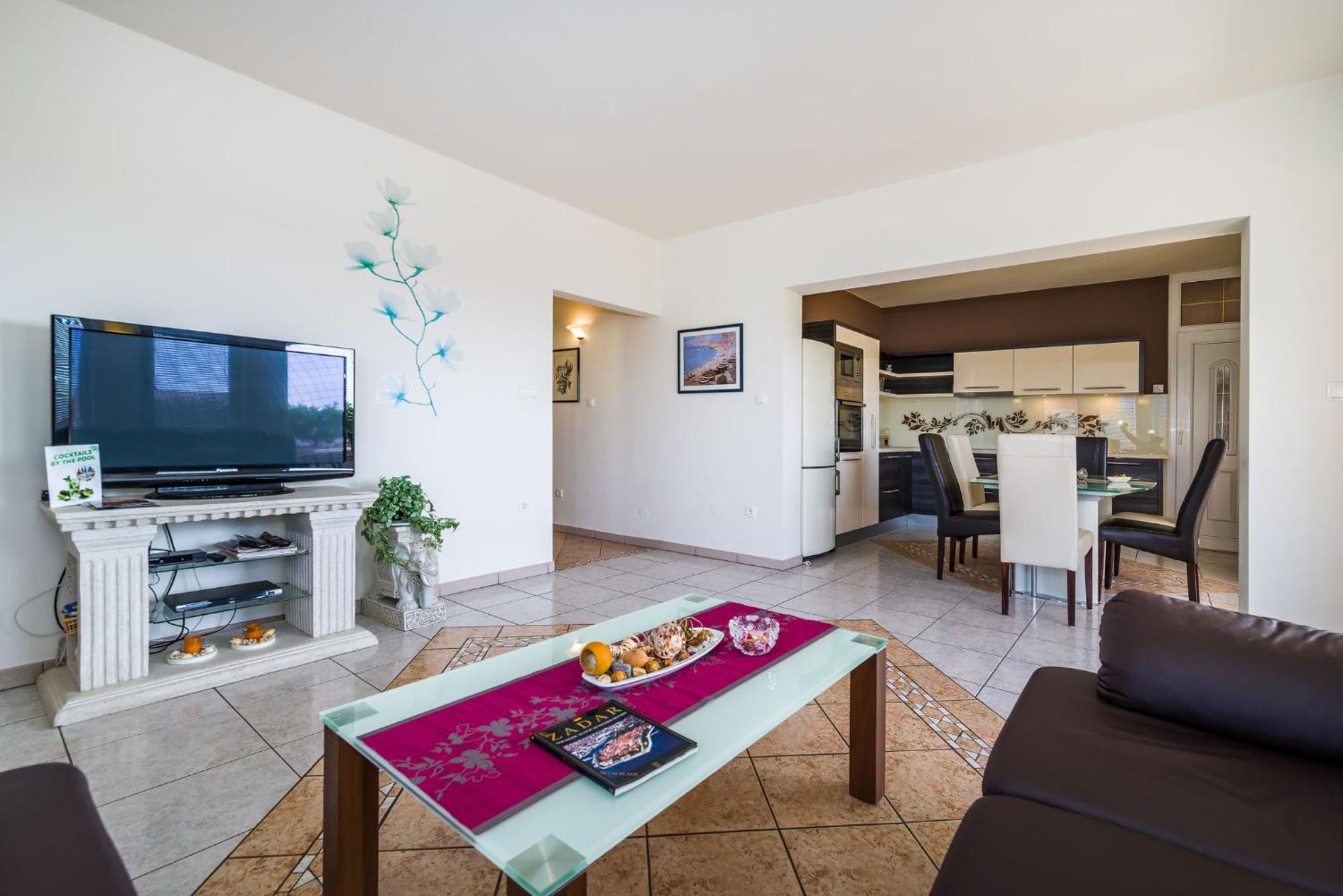 Villa Dalmatina Zadar Mit Pool מראה חיצוני תמונה